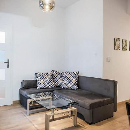 Blue Geranium With Private Backyard Apartment Thessaloníki Luaran gambar